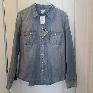 J Crews Women's Chambray shirt 🌵 NWT Nice